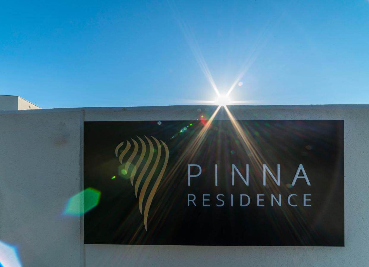 Pinna Residence - Vanga プーラ エクステリア 写真